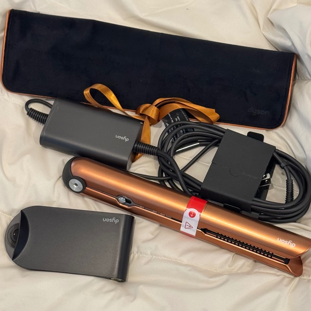 Dyson straightener
